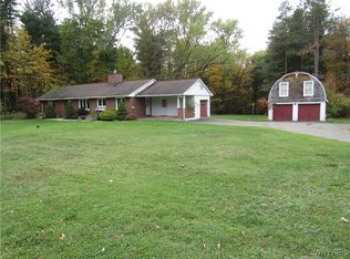 8108 Sisson Hwy, Eden, NY 14057