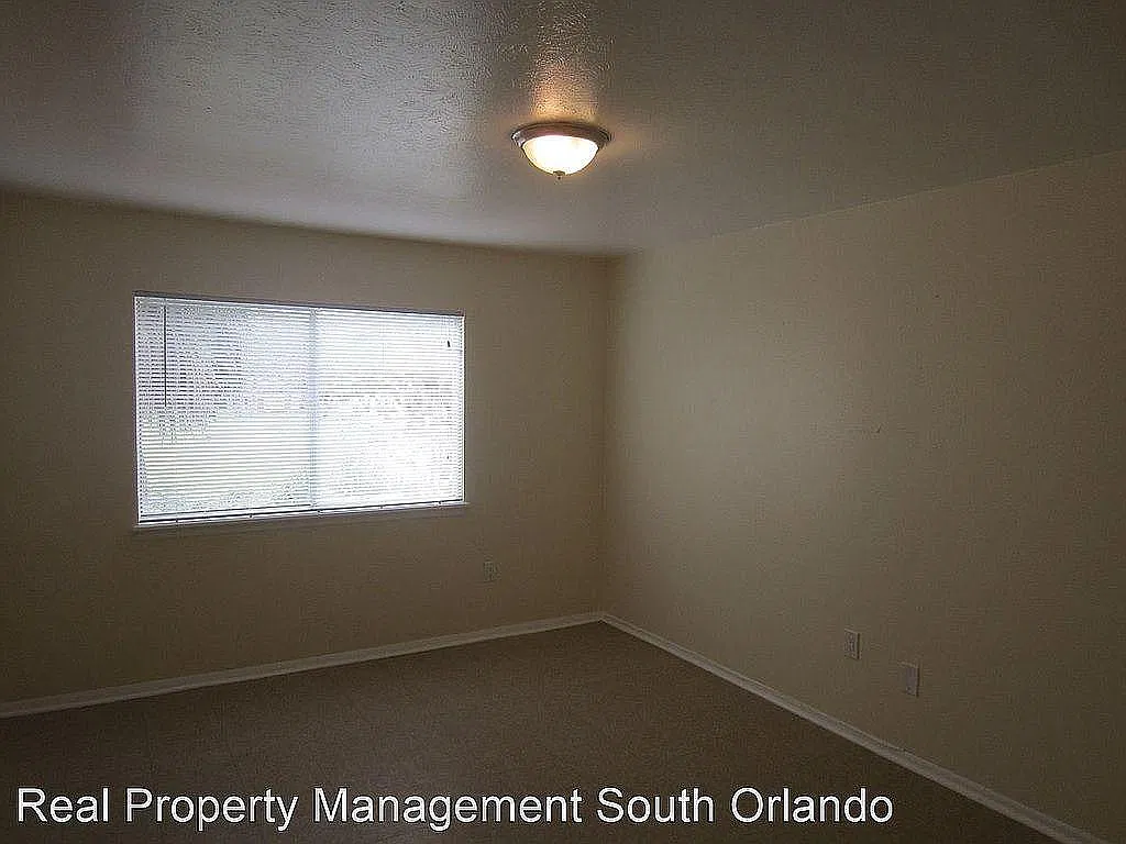 2434 Skan Ct #15-G — Photo 2