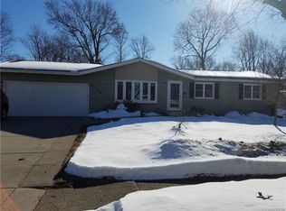 59 Birkshire Rd, Hamburg, NY 14075