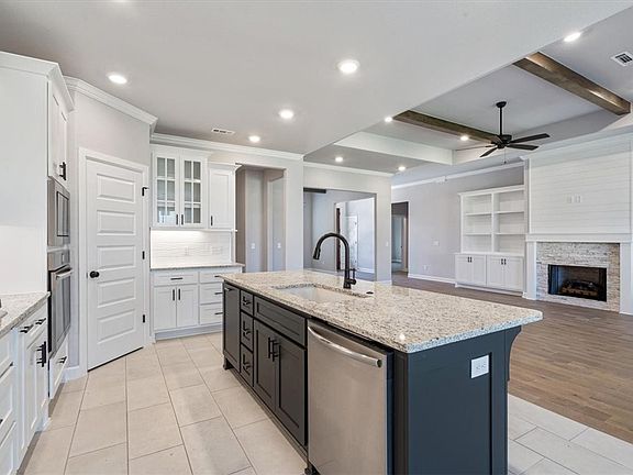 5th image of 1340 Paragon Dr