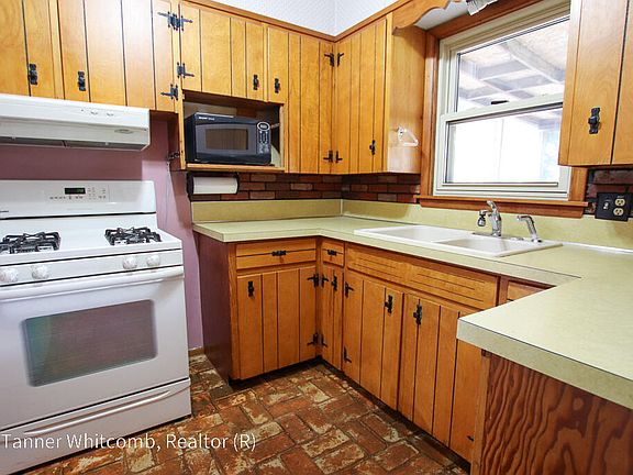 5th image of 3353 Collingwood Ave SW
