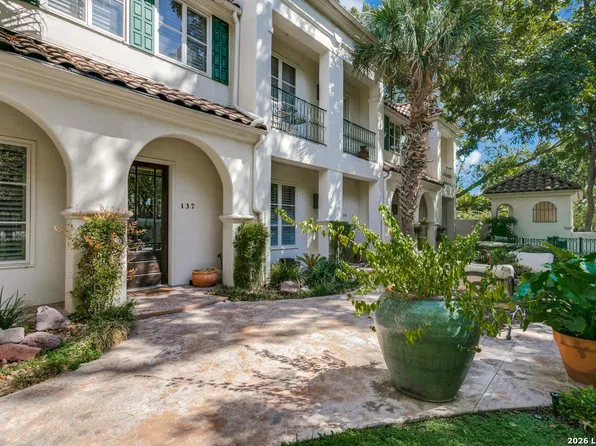 137 Saint Dennis #137, San Antonio, TX 78209