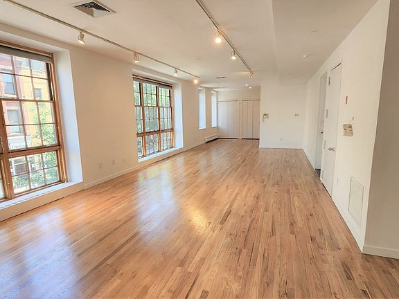 5th image of 254 W 18th St APT 2