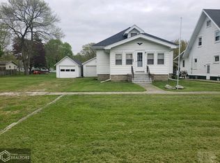 309 Ontario St, Pomeroy, IA 50575
