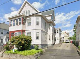 46 Bellevue St, Lowell, MA 01851