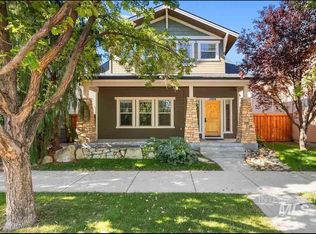 11104 W Petunia Dr, Boise, ID 83709