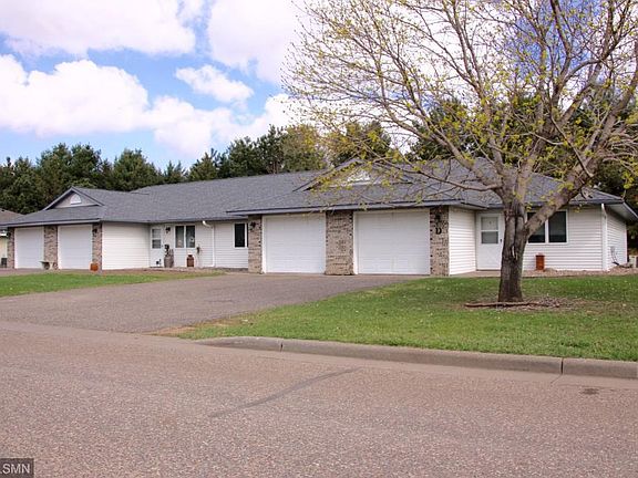 2nd image of 835 Highview Dr