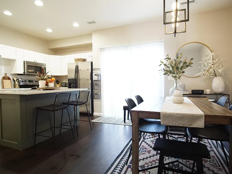 12775 Jasmine Ct — Photo 6