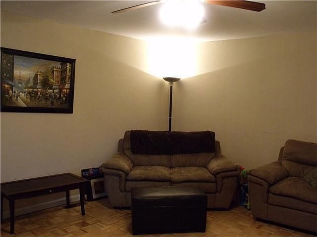 2nd image of 6 Wayne Ave