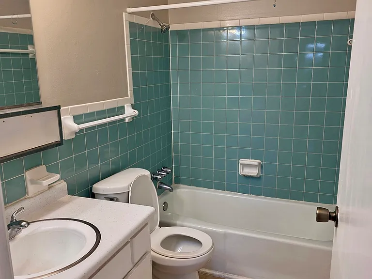 1351 Ohmer Ave — Photo 8