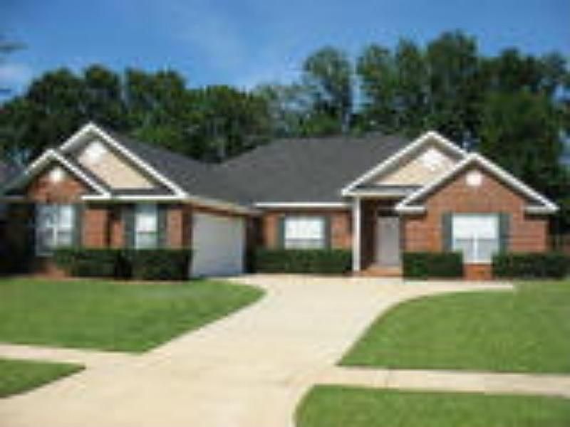 2nd image of 1643 Augusta Dr W