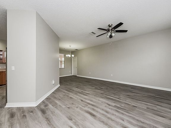 5th image of 746 Palaiseau Ct
