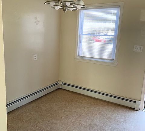 2nd image of 100 E Grandview Ave