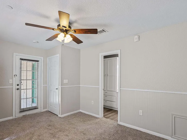 Residence at Piney Shores — Photo 50