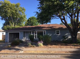 2709 Magowan Dr, Santa Rosa, CA 95405