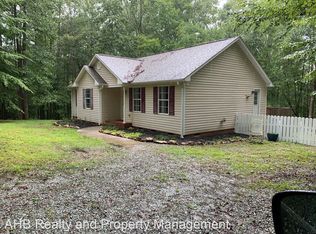 1000 Yancey Pl, Mebane, NC 27302