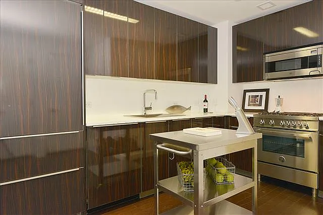 113 Nassau St #22G — Photo 5