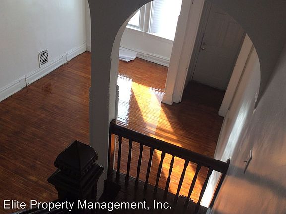 5th image of 35 Columbia Ave