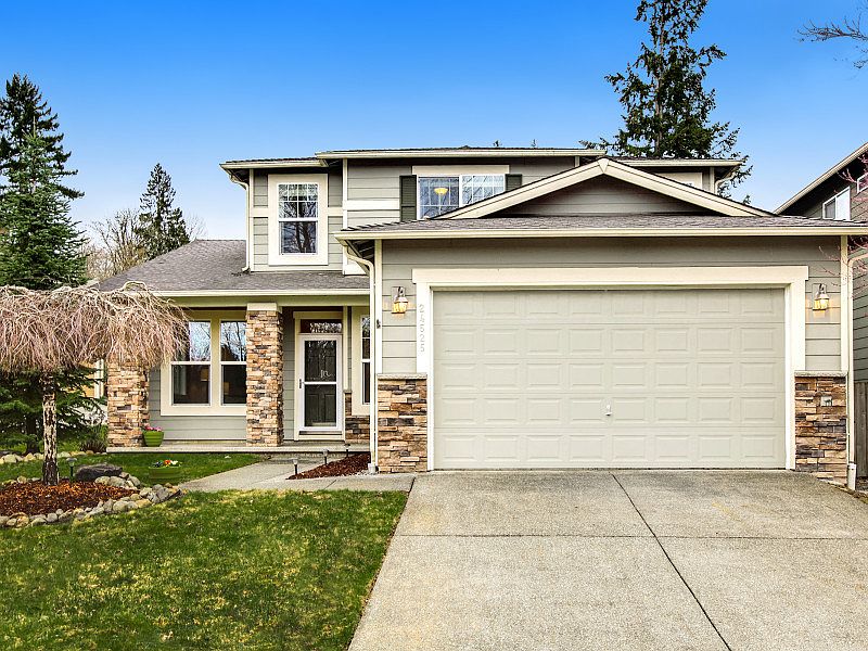 1st image of 24525 NE 3rd Pl