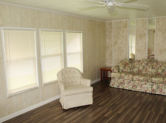 3rd image of 15 Nagua Ct
