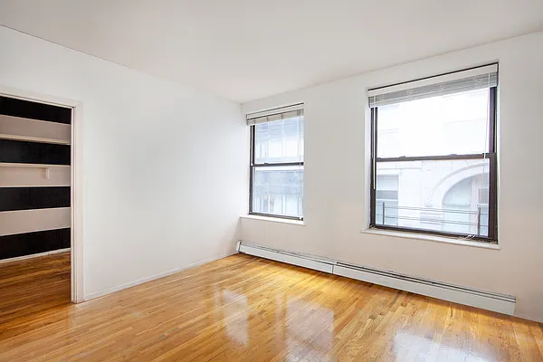 Rented by R New York | media 15