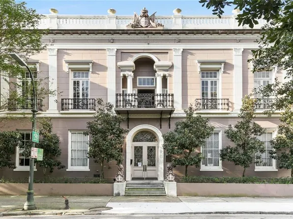 1020 Esplanade Ave APT 207, New Orleans, LA 70116