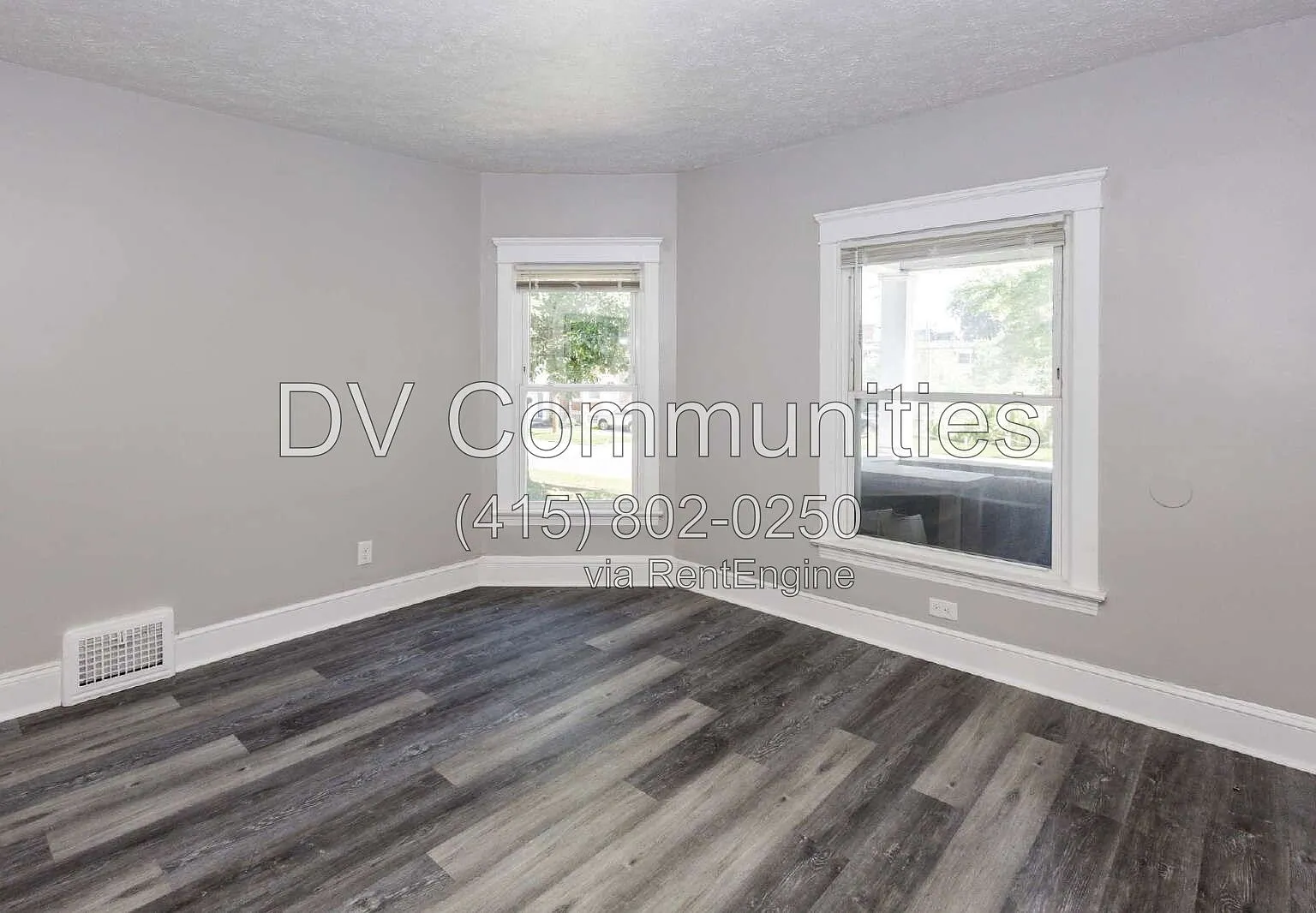 2 bed, 1.0 bath, $1,250 — Photo 2