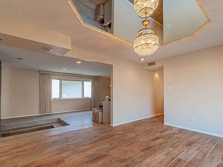 Dining room and entry
