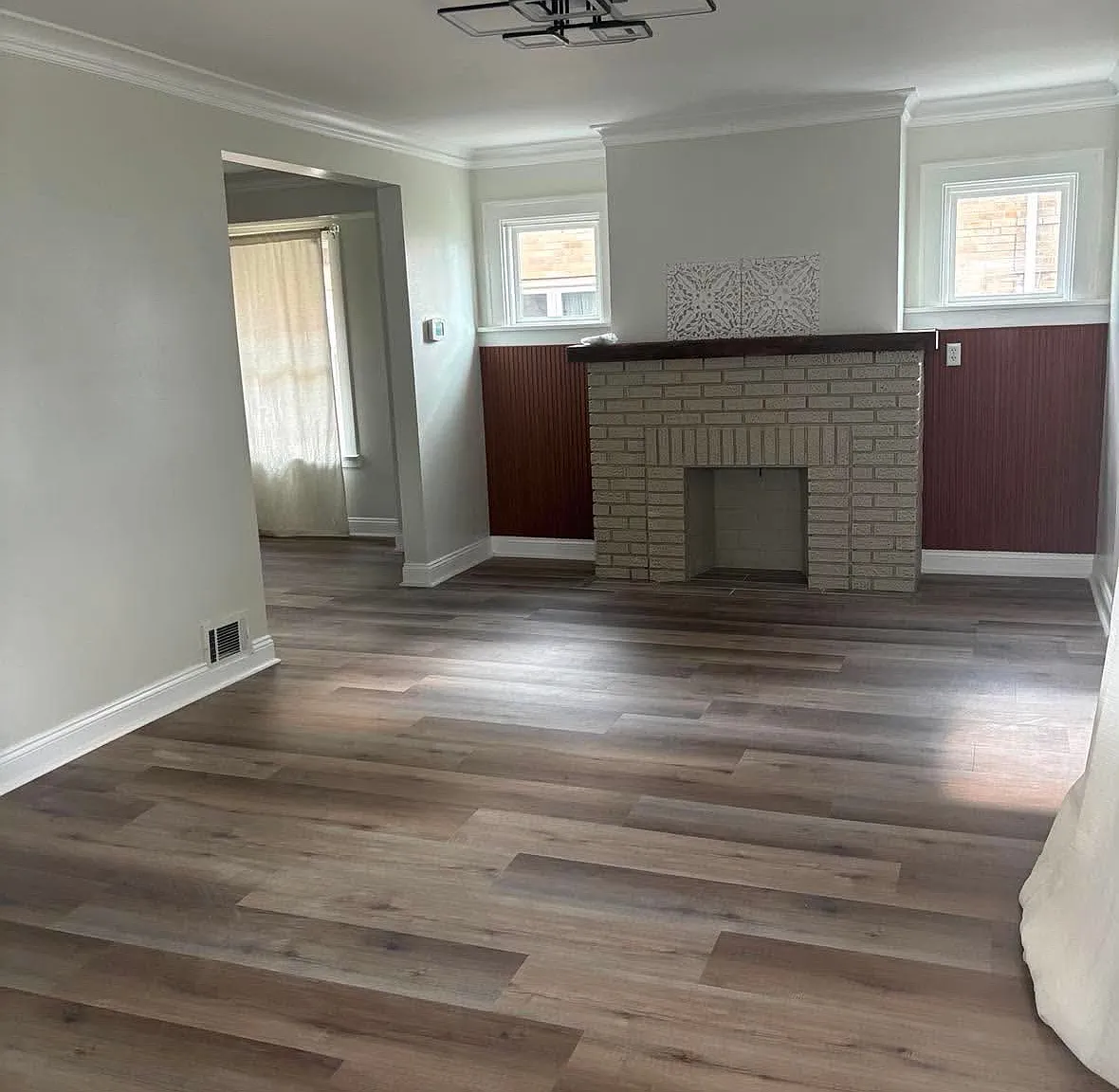 4 bed, 1388 sqft, $2,250 — Photo 3