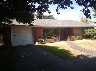 3229 64th Ave SW, Seattle, WA 98116