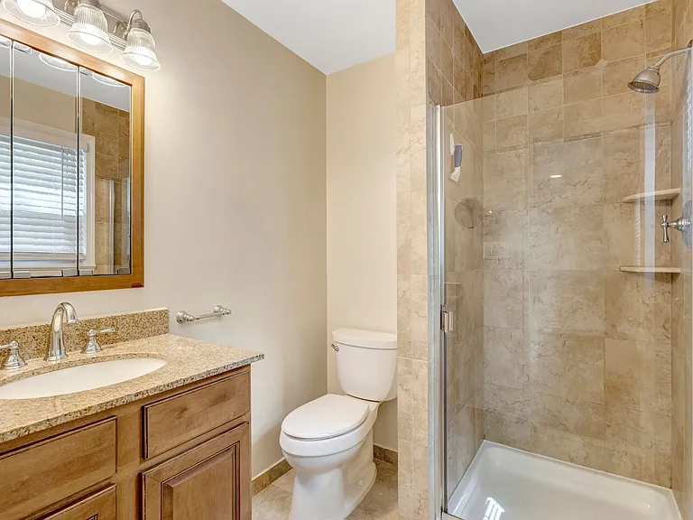 6717 Reynard Dr — Photo 27