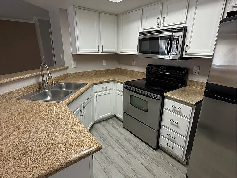 8600 W Charleston Blvd #1044 — Photo 11
