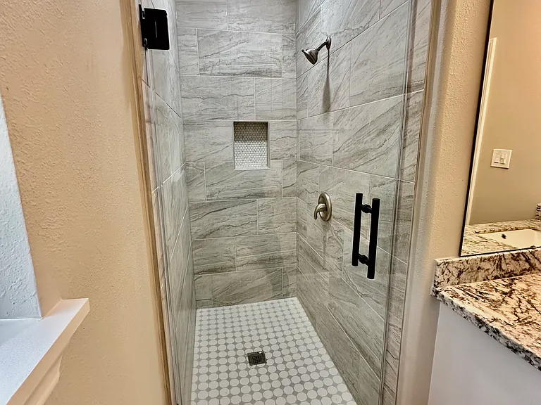 812 Pin Money St — Photo 10