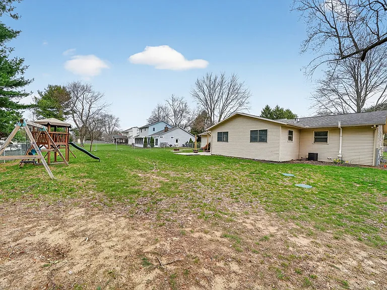 11966 Bluebonnet Ln — Photo 31