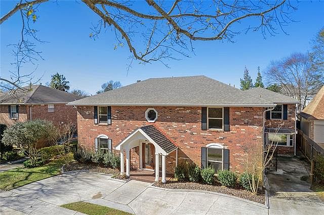 1st image of 4704 Beau Lac Ln