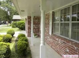 608 Sooner Park Dr, Bartlesville, OK 74006