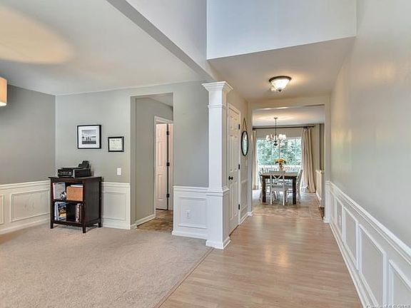 2nd image of 13423 Norseman Ln