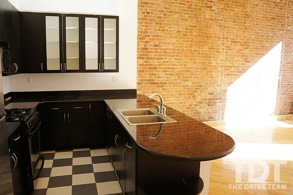 Rented by J Misrahi Realty Corp | media 62