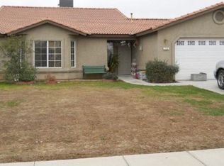 116 Calle Pinuelas, Delano, CA 93215