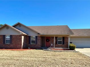 17 Sundance Dr, Pottsville, AR 72858