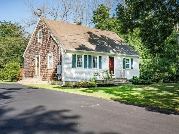 221 Slater St, Attleboro, MA 02703