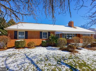 63 Linda Ave, Lancaster, PA 17602