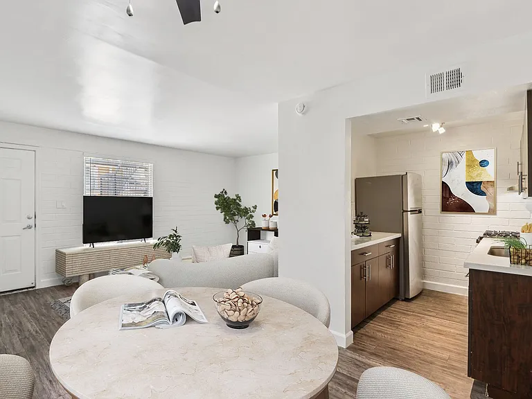 The Wexler Apartments — Photo 42