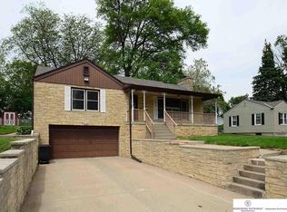 5020 S 82nd St, Ralston, NE 68127