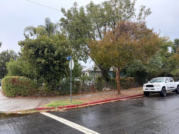 7900 Zelzah Ave, Reseda, CA 91335