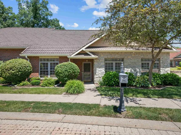 1010 2nd Street Ct, Moline, IL 61265