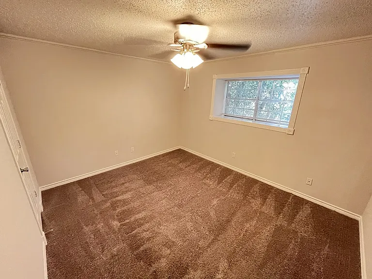 Le Montreaux Apartments — Photo 101