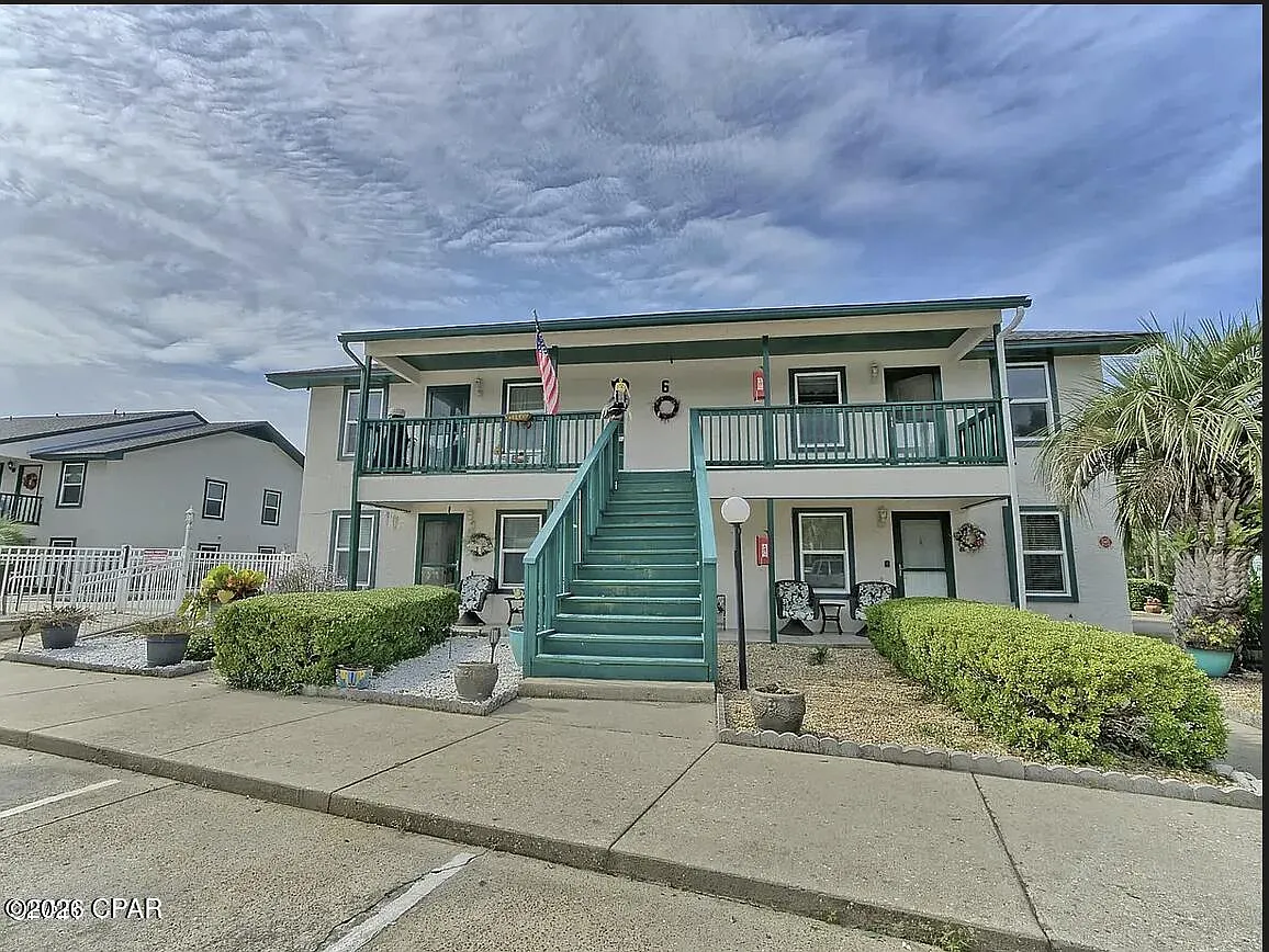 2 bed, 1060 sqft, $1,850 — Photo 1