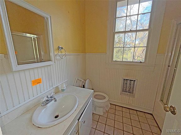 14th image of this home