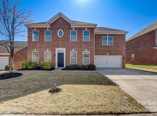 248 Oakbourne Ln, Rock Hill, SC 29732